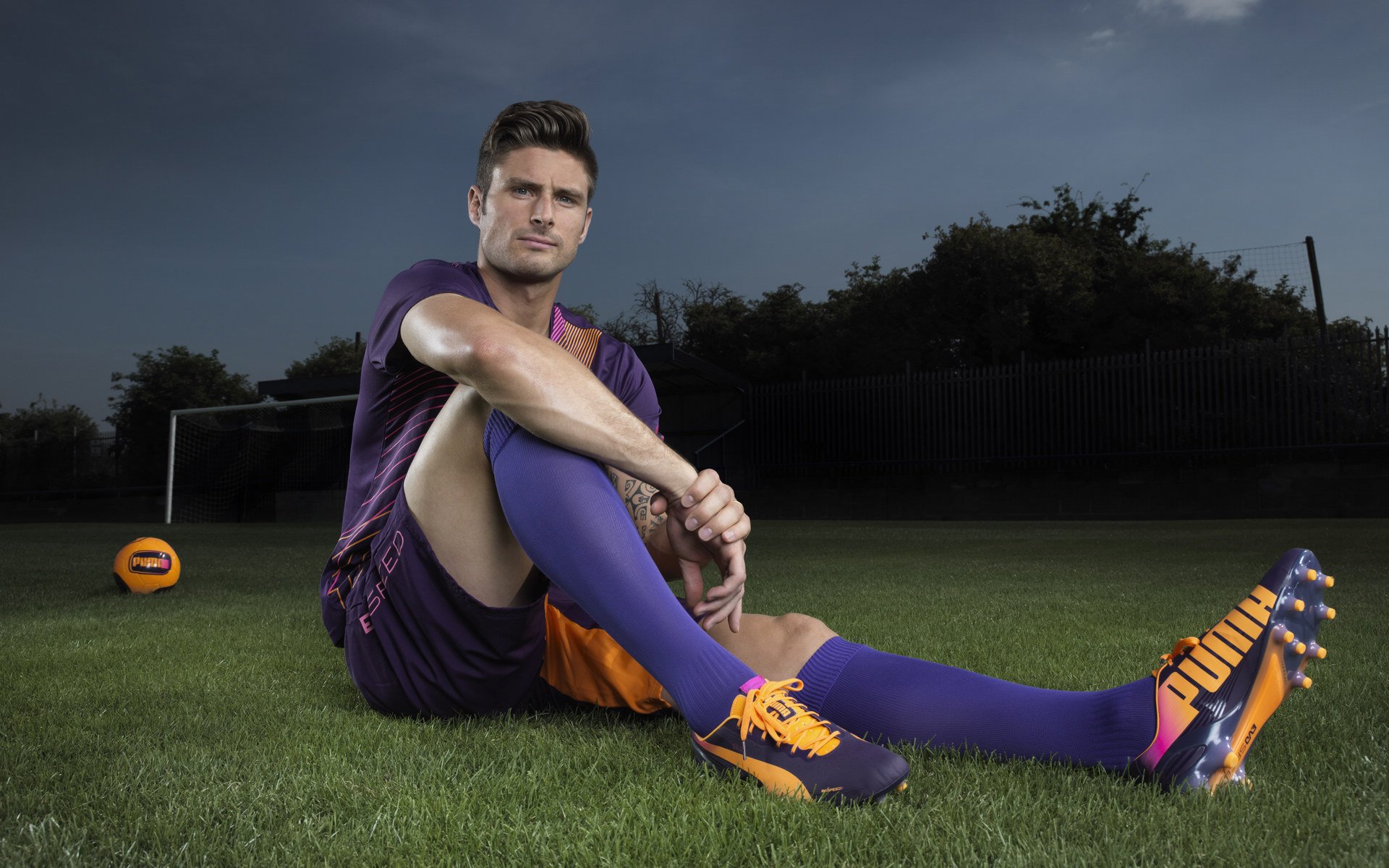 WRC赛段安全措施：确保每一场比赛的安全保障，wrc比赛路面主要有哪些