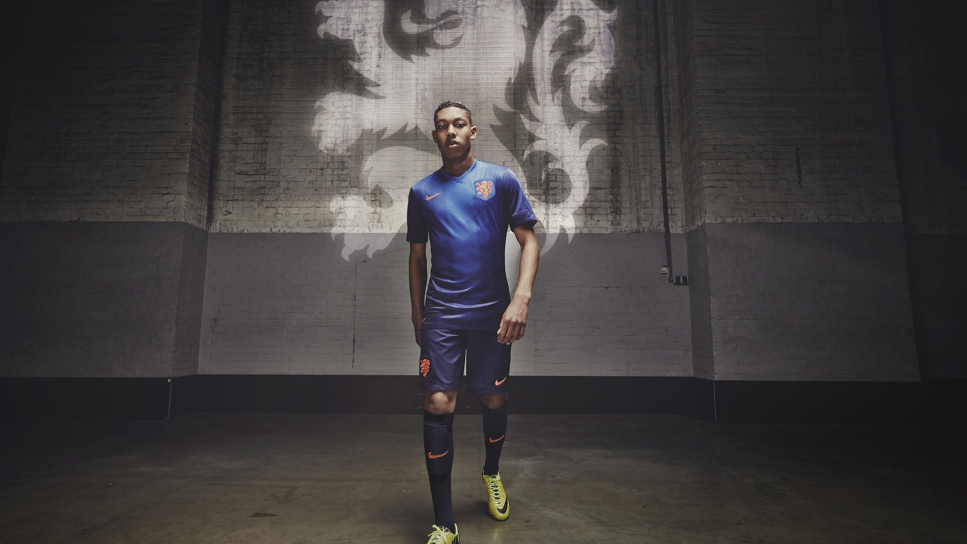 华体会网页版-“青训教练员国产化，培育本土专业教练队伍”，青训球员的定义